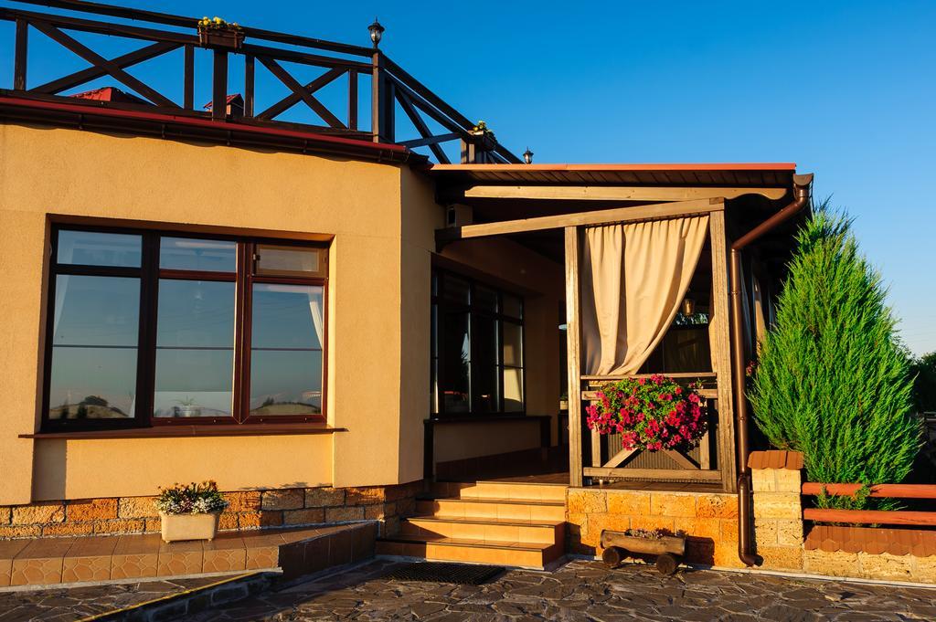 Hotel Zolota Pidkova Kozlin Екстериор снимка