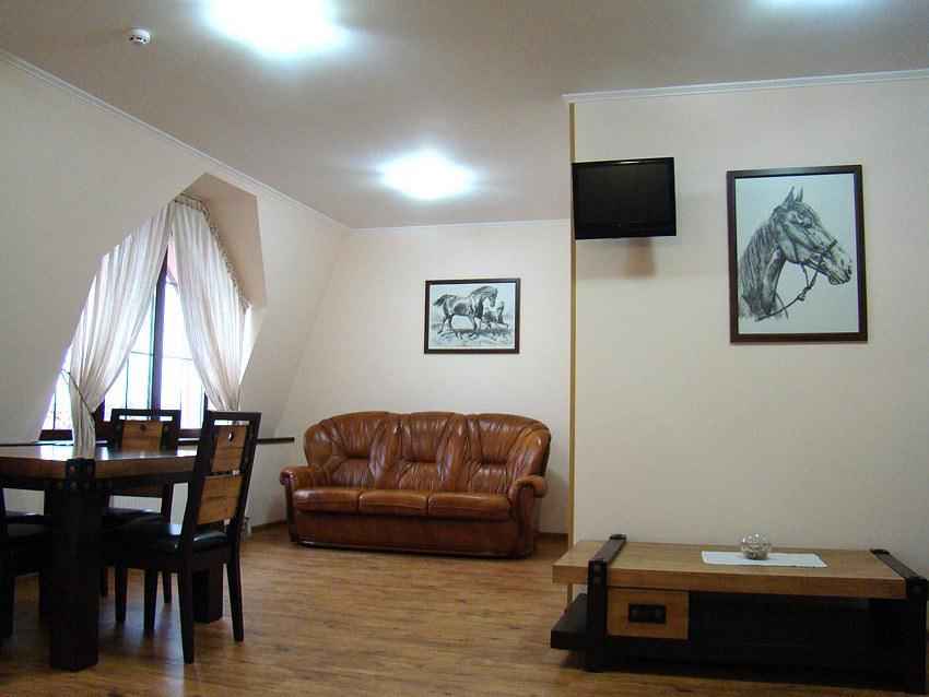 Hotel Zolota Pidkova Kozlin Екстериор снимка