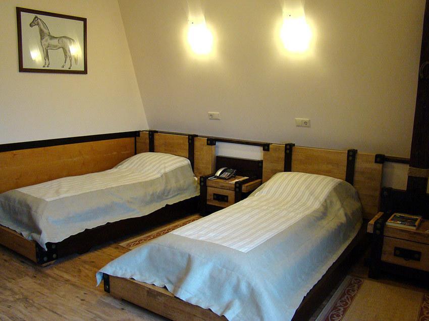 Hotel Zolota Pidkova Kozlin Стая снимка