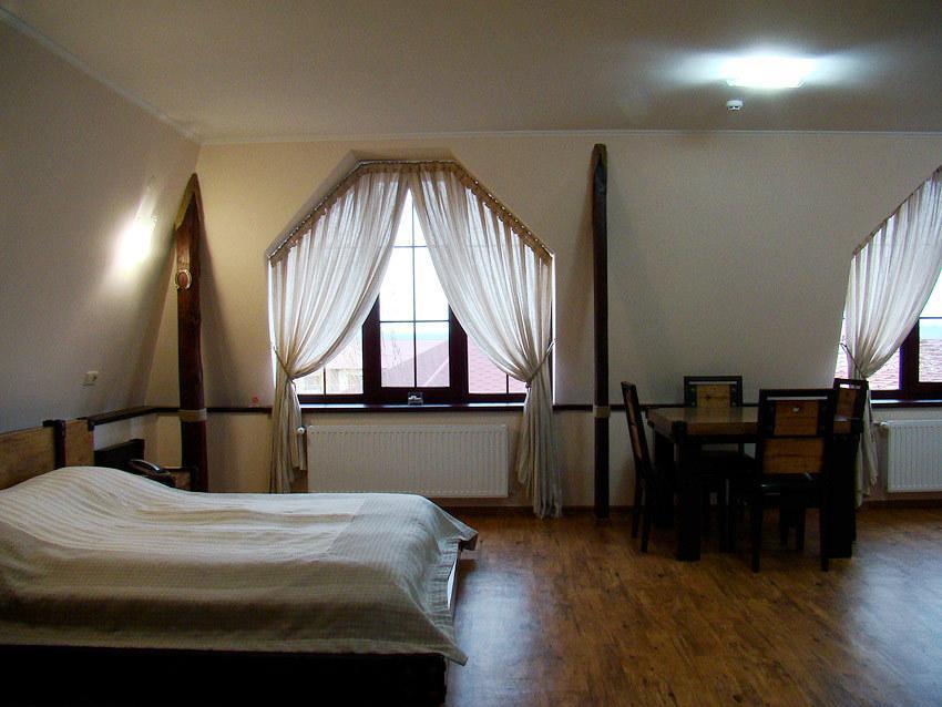 Hotel Zolota Pidkova Kozlin Екстериор снимка